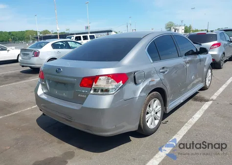2011 Subaru Legacy 2.5I Premium из США, поврежденный, VIN 4S3BMBG67B3229201